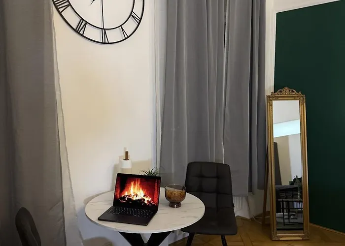 Cozy - 5 Min From Main Station