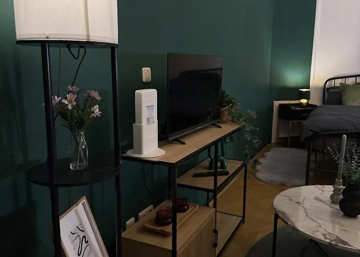 Cozy - 5 Min From Main Station גראץ