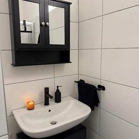 Apartment Cozy - 5 Min From Main Station *