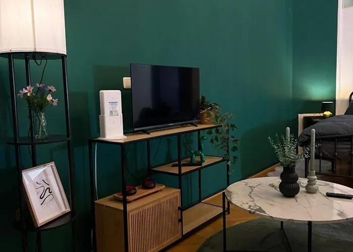 Appartement Cozy - 5 Min From Main Station