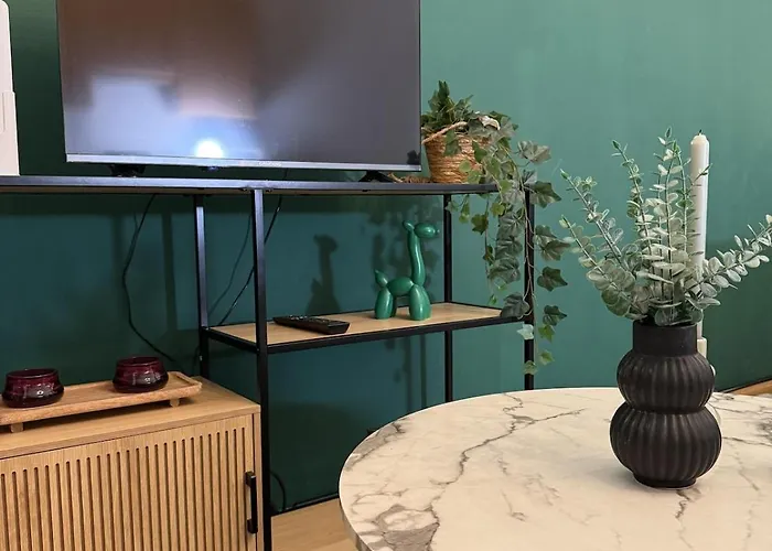 Cozy - 5 Min From Main Station Appartement